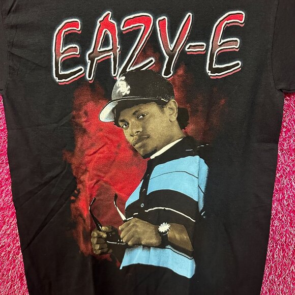 Eazy-E Ruthless Records NWA Poster West Coast Hip Hop Tee Small - Picture 2 of 4